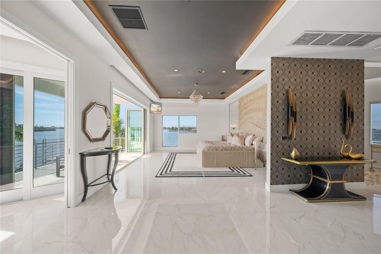 1400 Siesta Drive, Sarasota, FL 34239 Photo