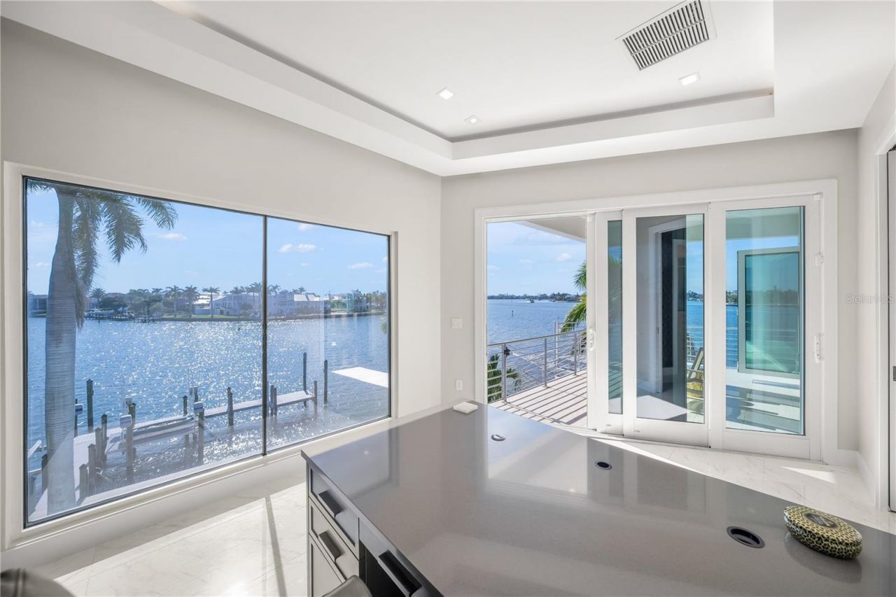 1400 Siesta Drive, Sarasota, FL 34239 Photo