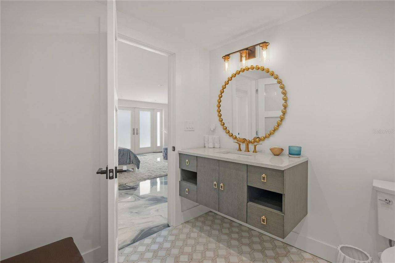 1400 Siesta Drive, Sarasota, FL 34239 Photo