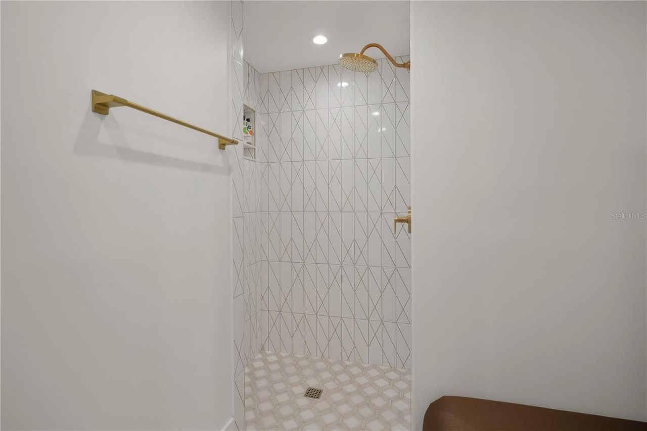 1400 Siesta Drive, Sarasota, FL 34239 Photo