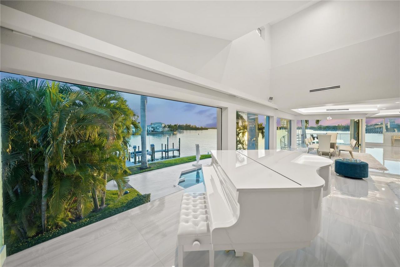 1400 Siesta Drive, Sarasota, FL 34239 Photo