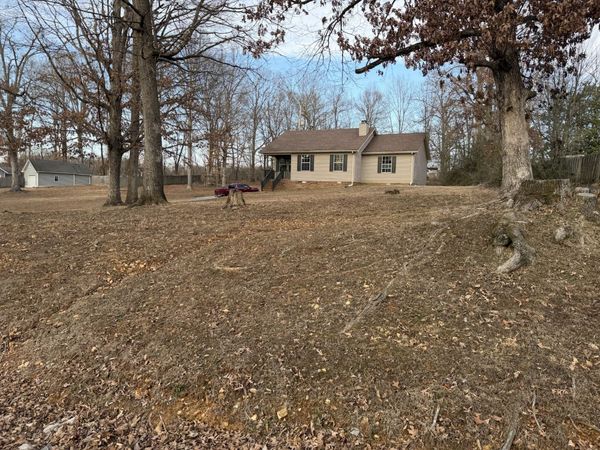 3847 Calista Rd, Cross Plains, TN 37049