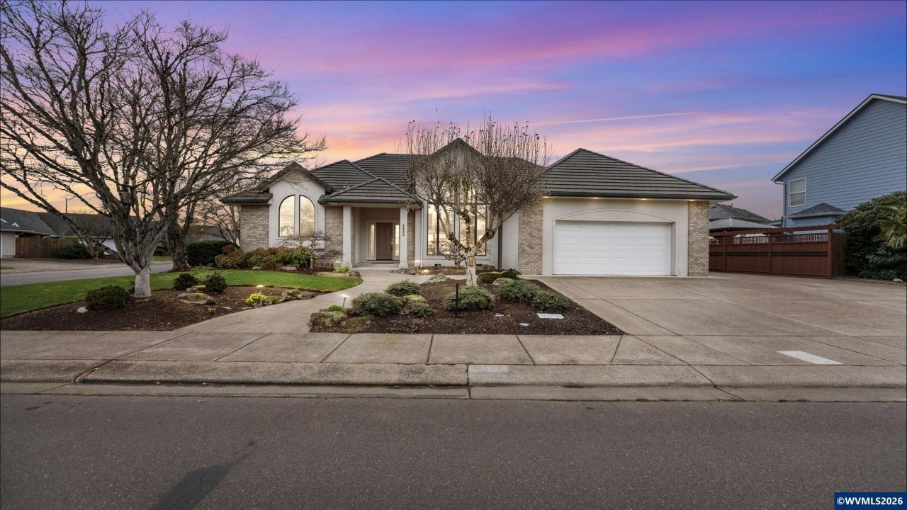 2680 East Mountain View Dr Se, Albany, OR 97322 Main Photo