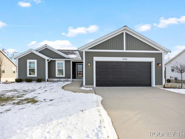 5436 Camfield Drive, Allendale, MI 49401