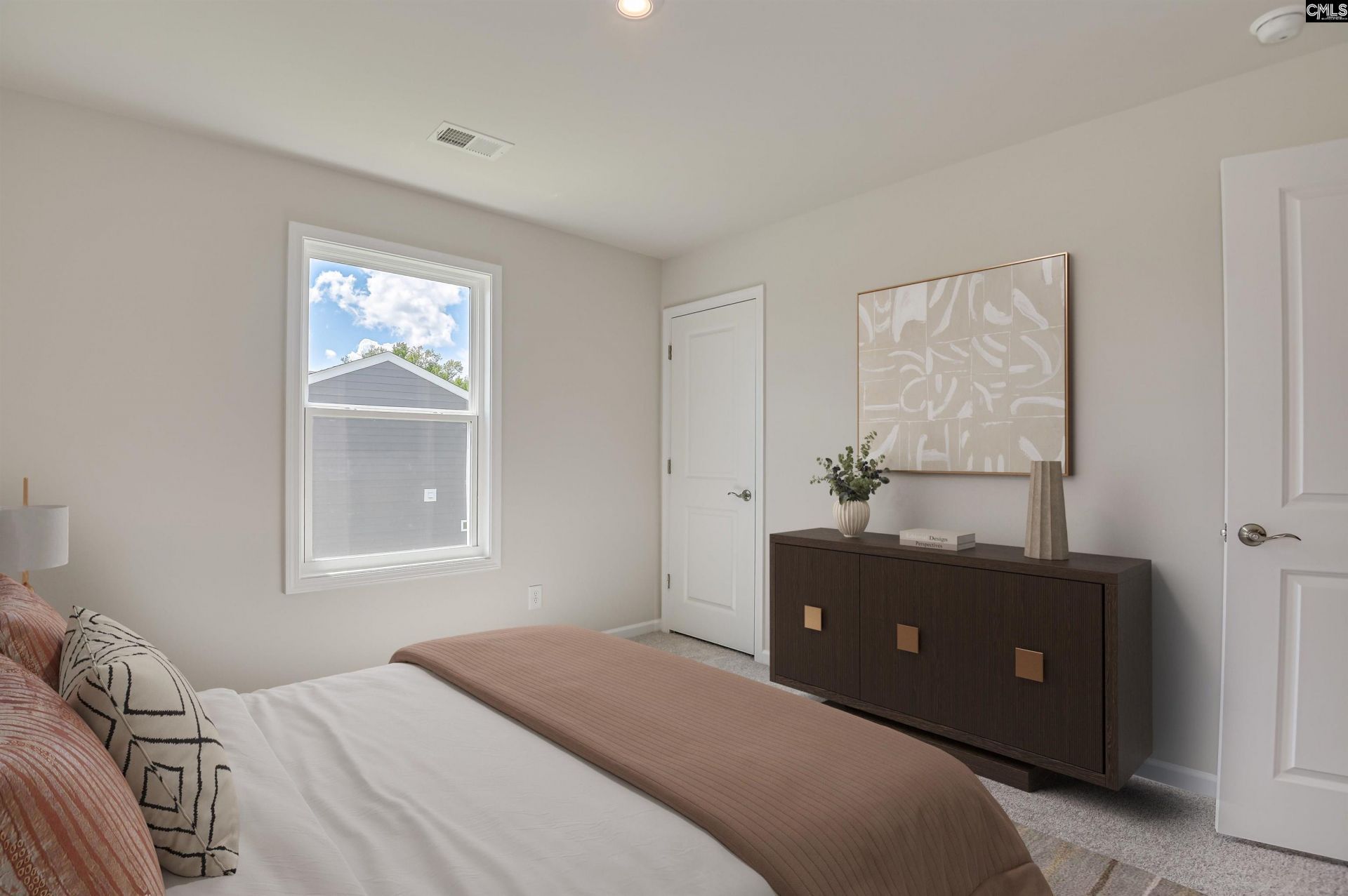 136 Bloomsbury Drive Photo 13