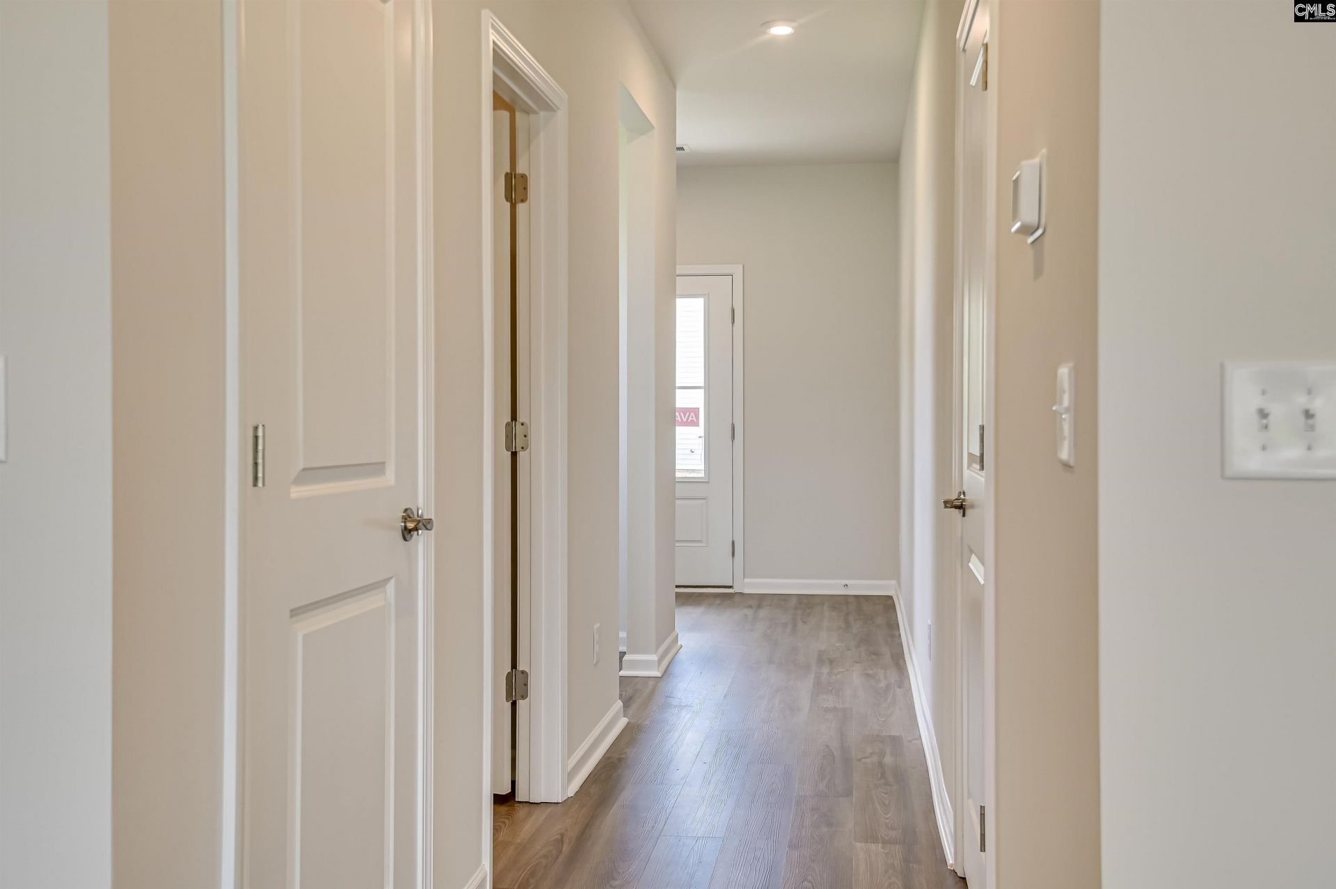 136 Bloomsbury Drive Photo 16