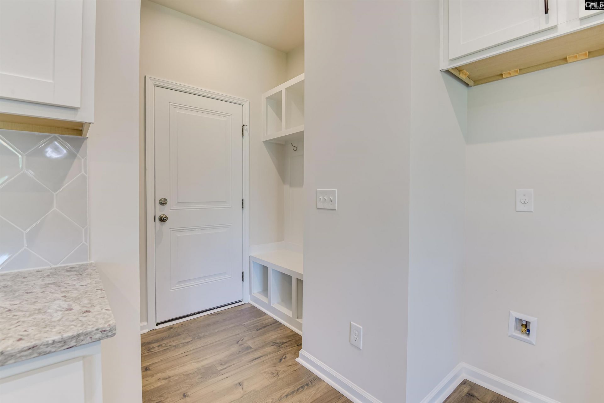 136 Bloomsbury Drive Photo 20