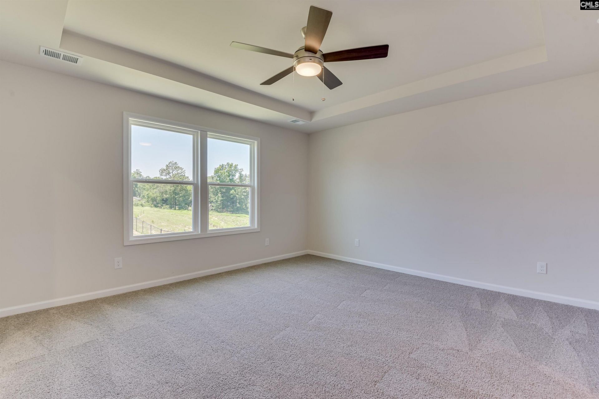 136 Bloomsbury Drive Photo 30
