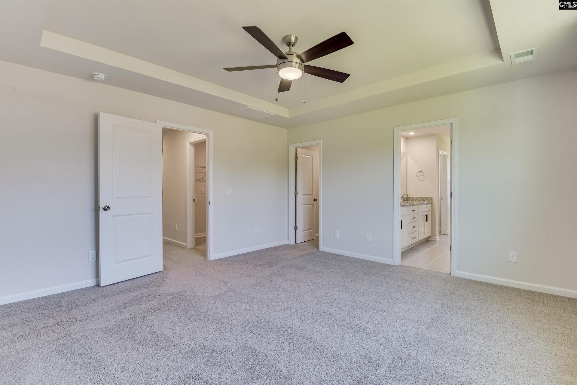 136 Bloomsbury Drive Photo 31