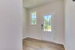 136 Bloomsbury Drive photo 4