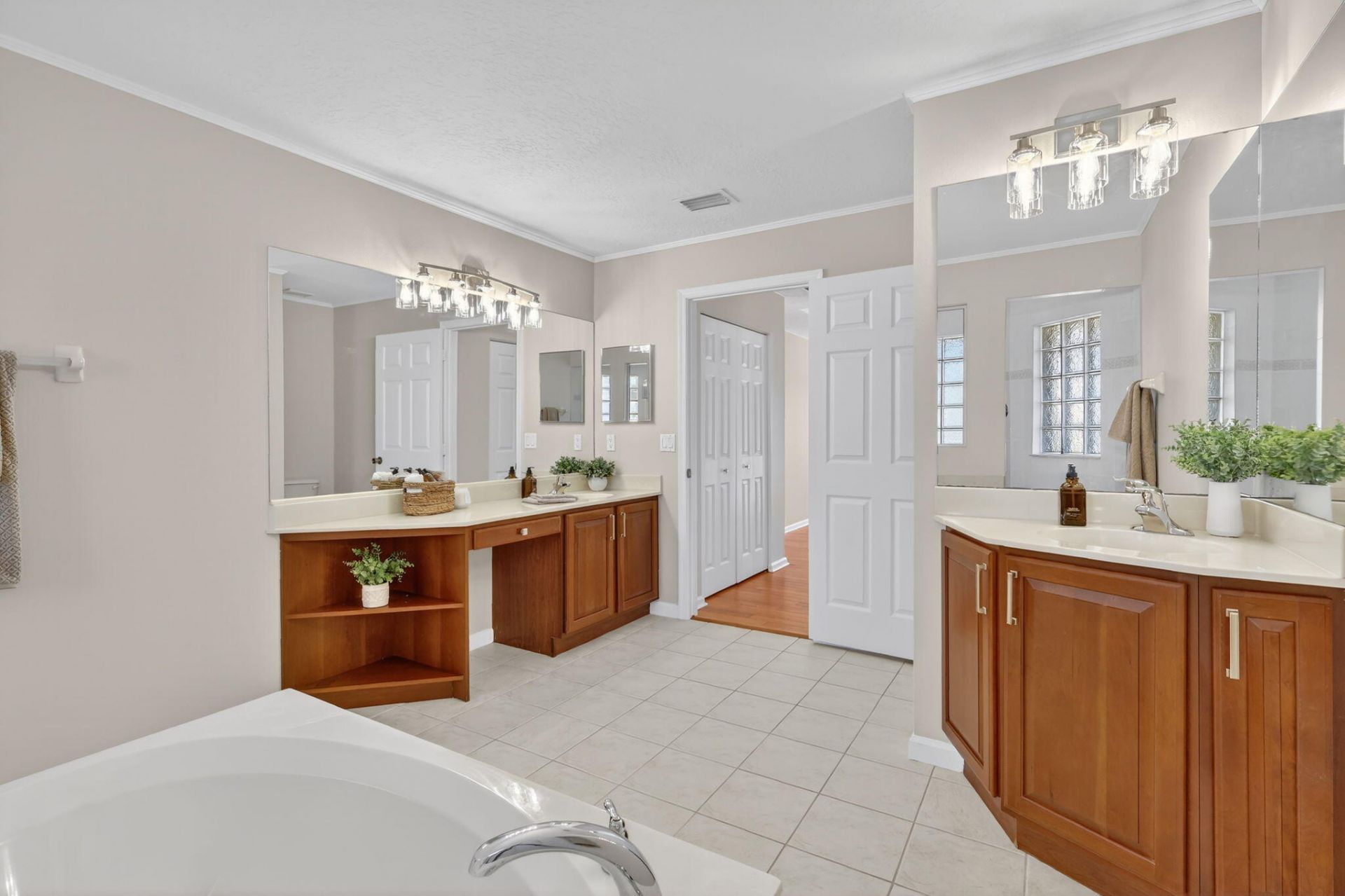 2846 SE Eagle Drive, Port Saint Lucie, FL 34984 Photo