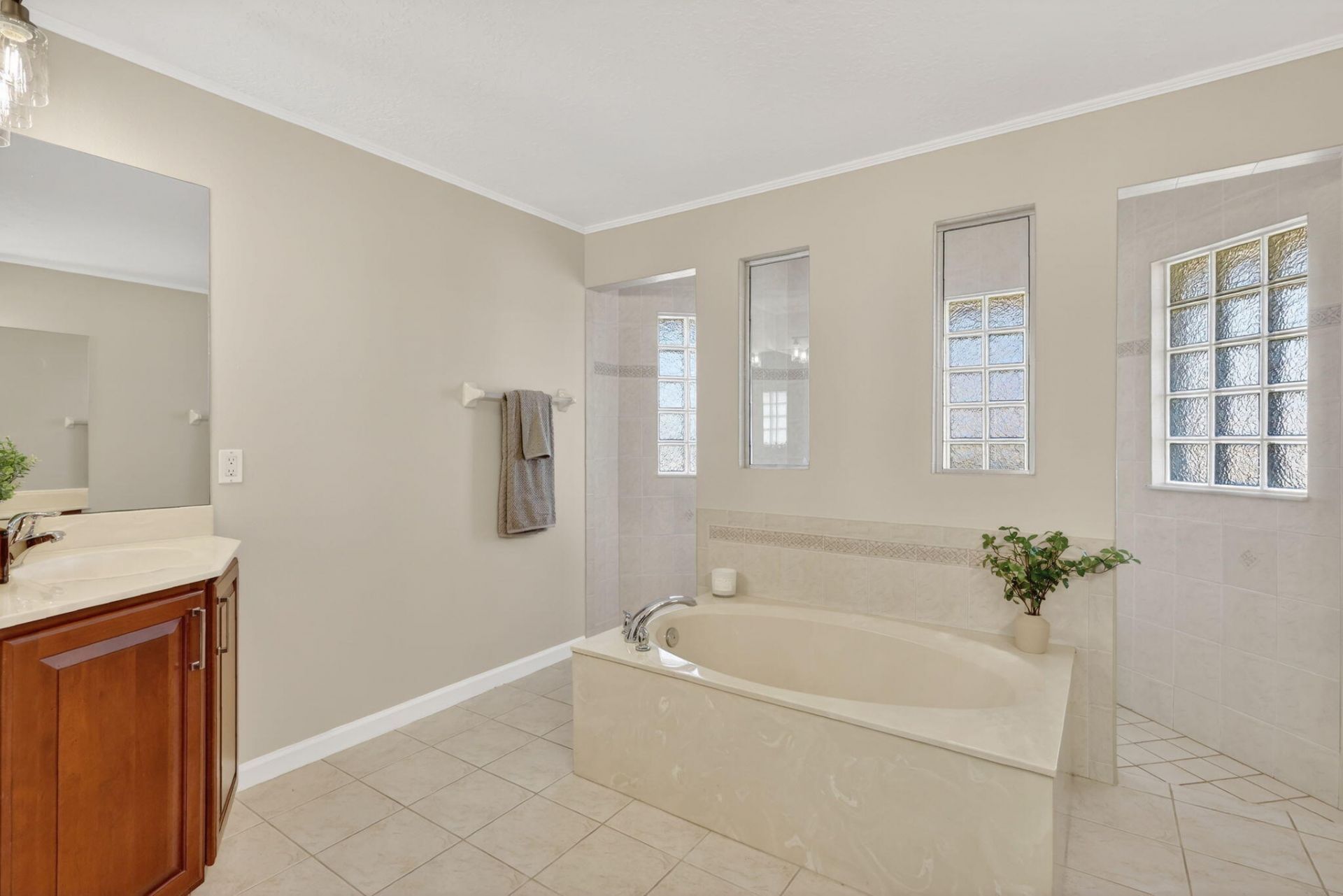 2846 SE Eagle Drive, Port Saint Lucie, FL 34984 Photo