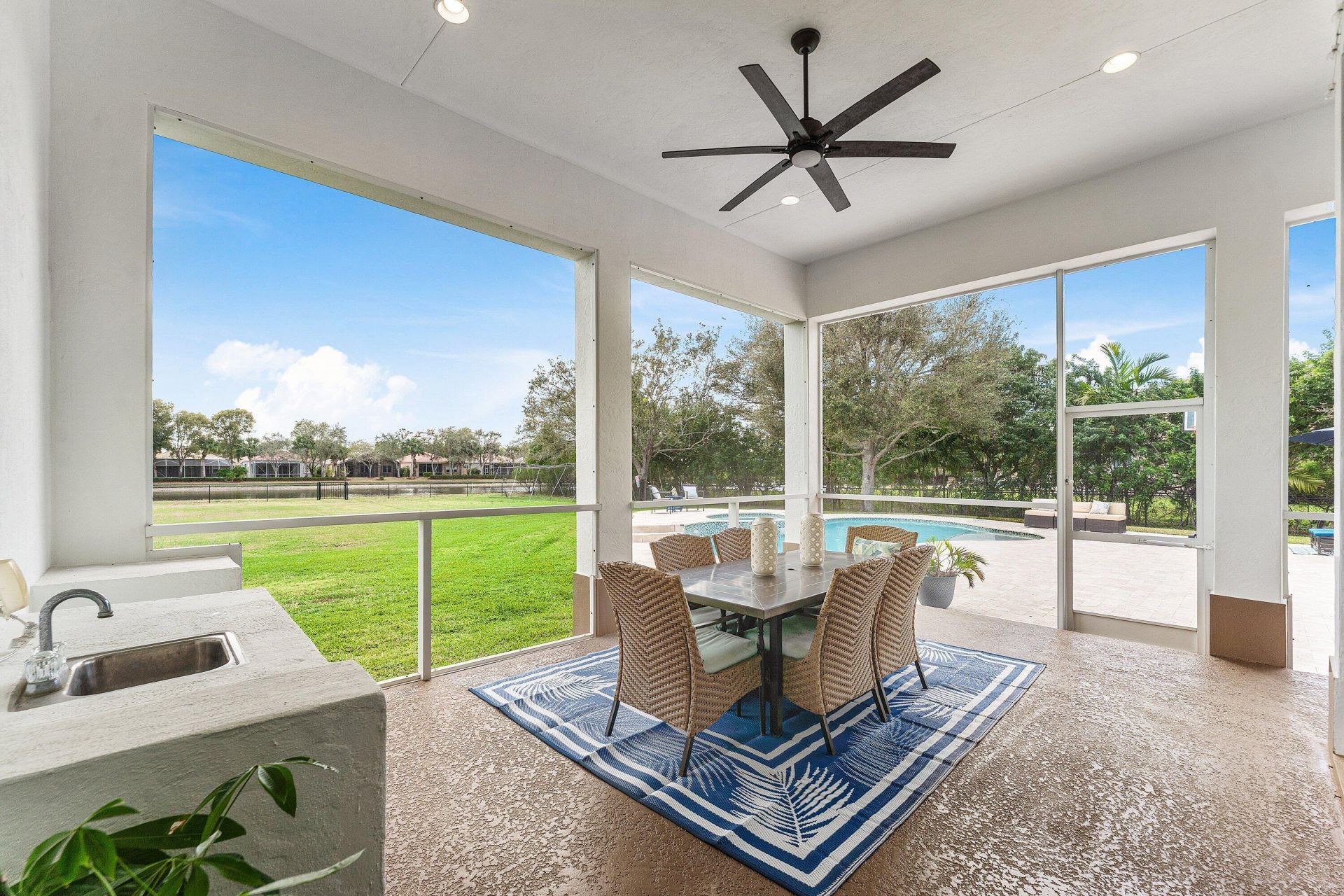 8880 S Kendale Circle, Lake Worth, FL 33467 Photo