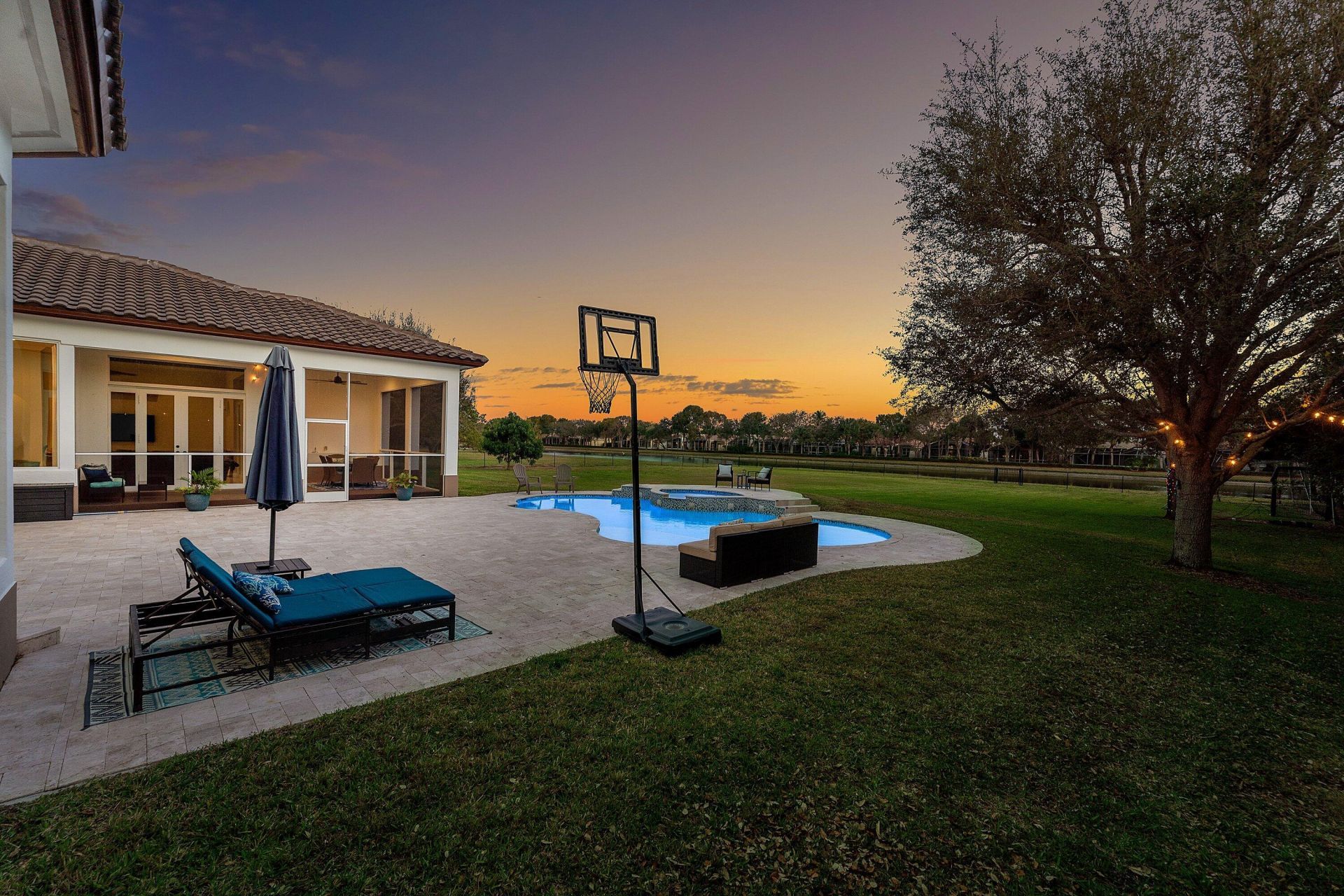 8880 S Kendale Circle, Lake Worth, FL 33467 Photo