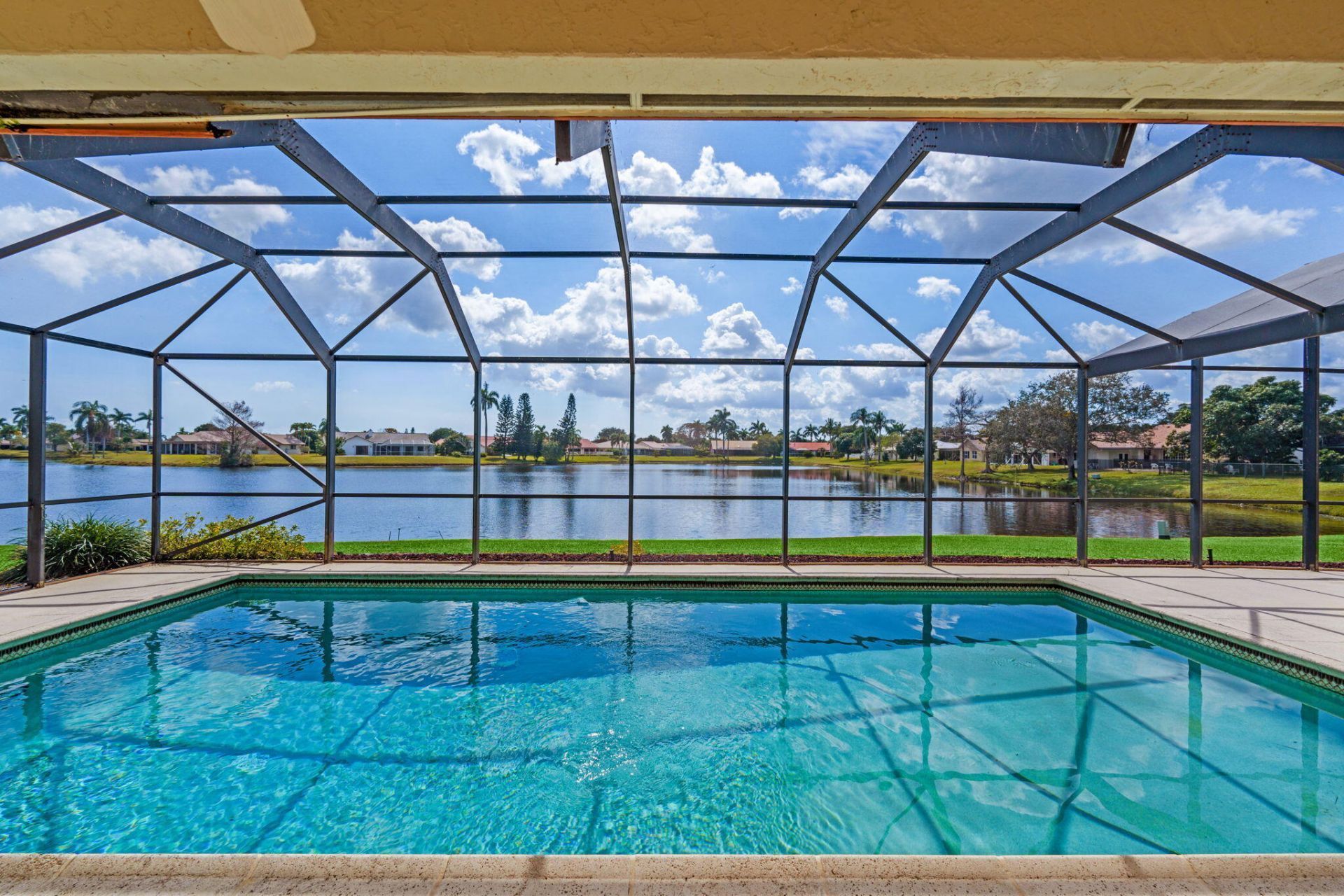 2330 SW 23rd Cranbrook Drive, Boynton Beach, FL 33436 Photo