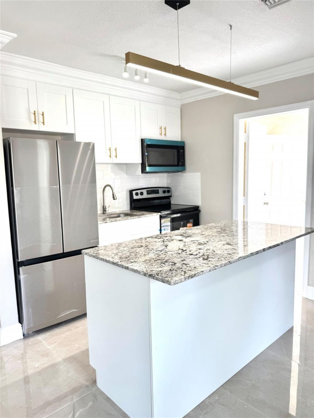 1020 NW 26th Avenue, Fort Lauderdale, FL 33311 Photo