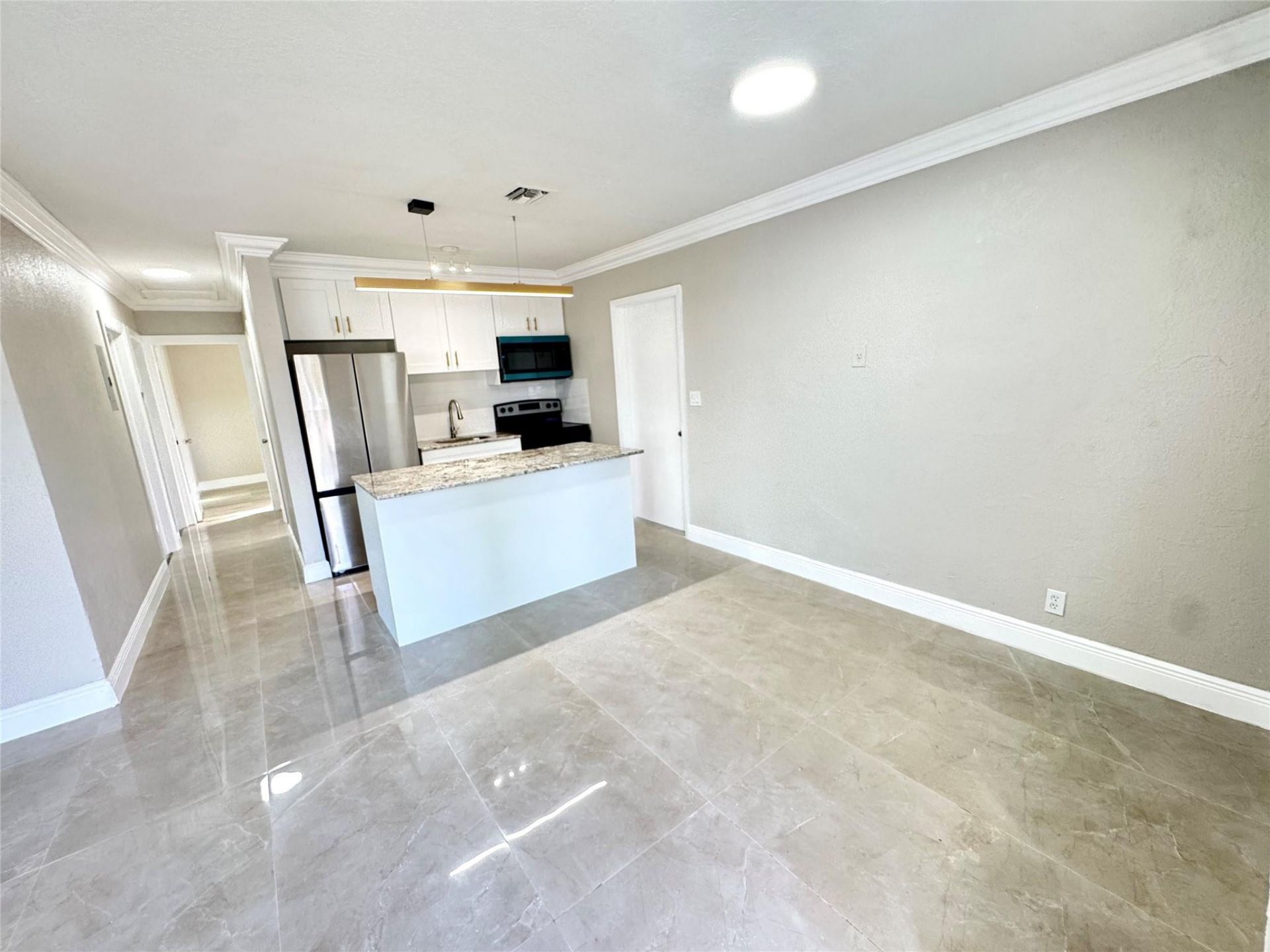 1020 NW 26th Avenue, Fort Lauderdale, FL 33311 Photo