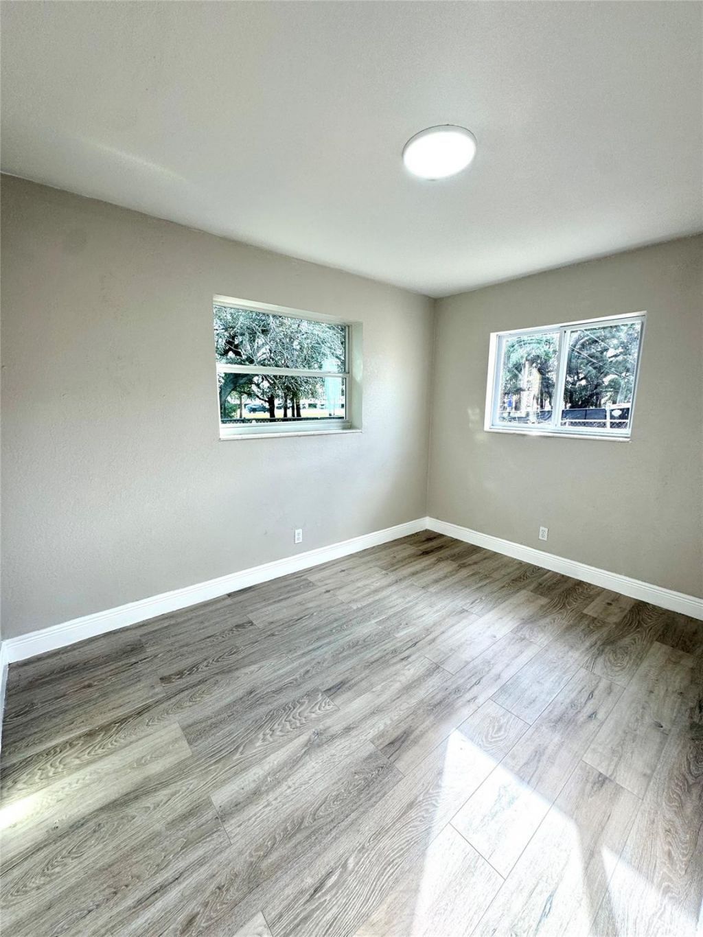 1020 NW 26th Avenue, Fort Lauderdale, FL 33311 Photo