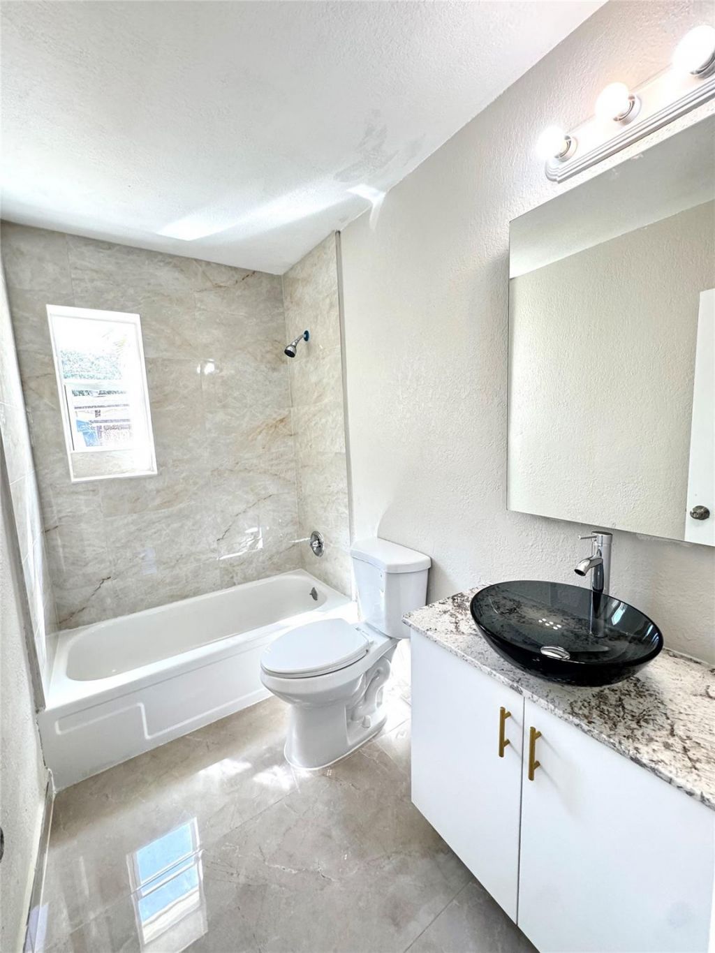 1020 NW 26th Avenue, Fort Lauderdale, FL 33311 Photo