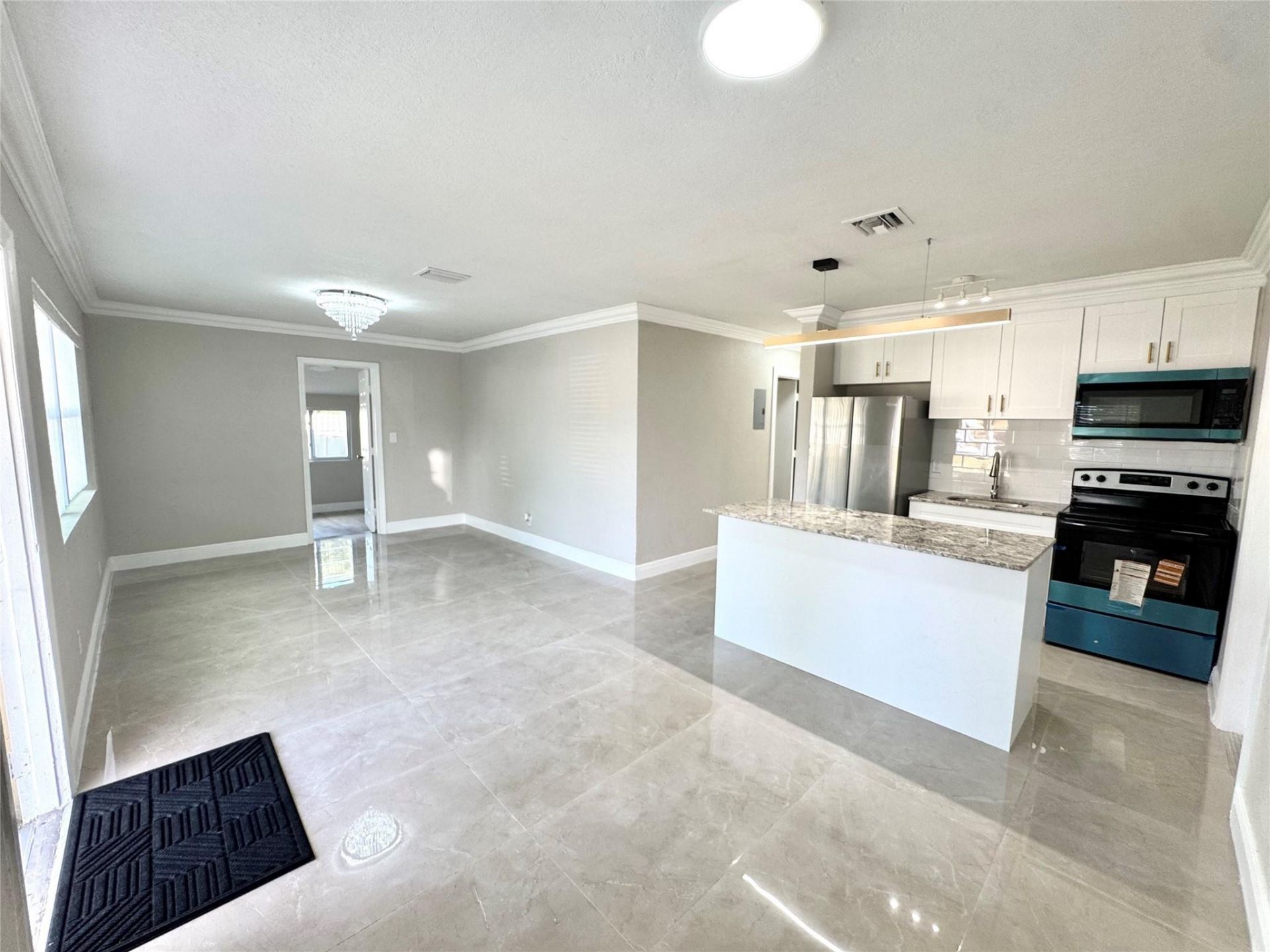 1020 NW 26th Avenue, Fort Lauderdale, FL 33311 Photo