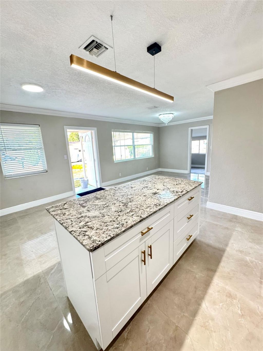 1020 NW 26th Avenue, Fort Lauderdale, FL 33311 Photo