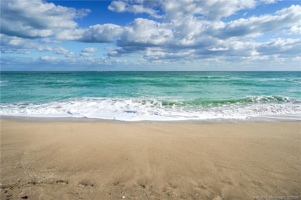 184 NE Edgewater Drive, Unit 1206, Stuart, FL 34996 Photo