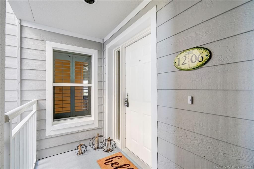 184 NE Edgewater Drive, Unit 1206, Stuart, FL 34996 Photo