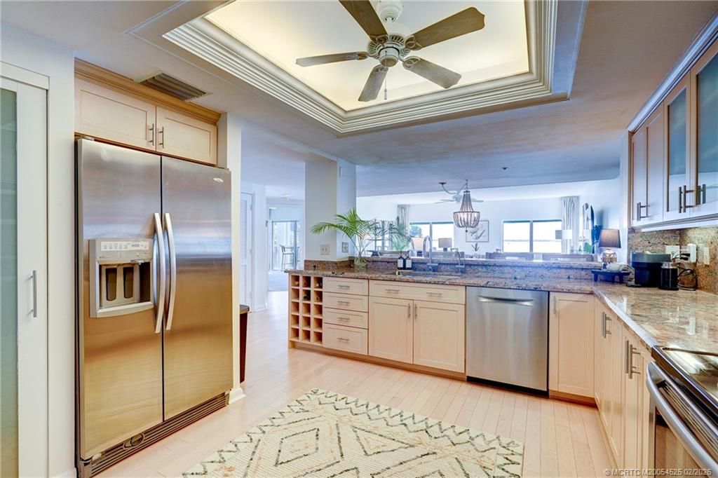 184 NE Edgewater Drive, Unit 1206, Stuart, FL 34996 Photo
