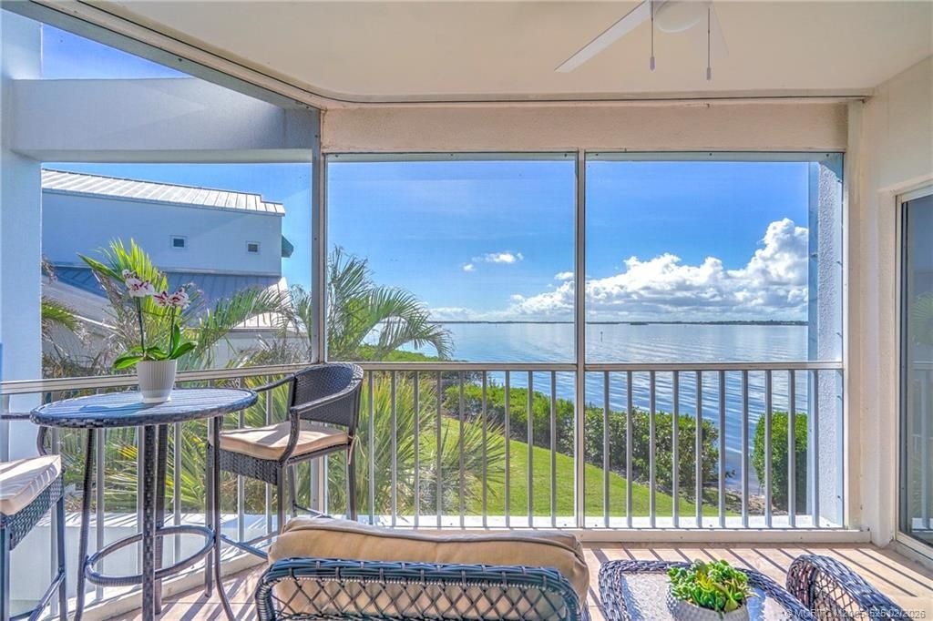 184 NE Edgewater Drive, Unit 1206, Stuart, FL 34996 Photo