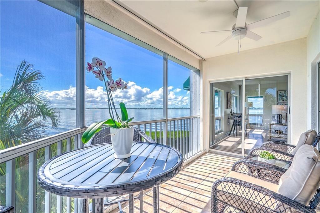 184 NE Edgewater Drive, Unit 1206, Stuart, FL 34996 Photo