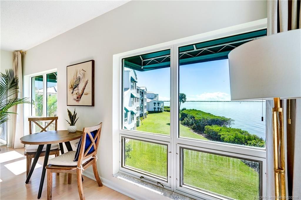 184 NE Edgewater Drive, Unit 1206, Stuart, FL 34996 Photo