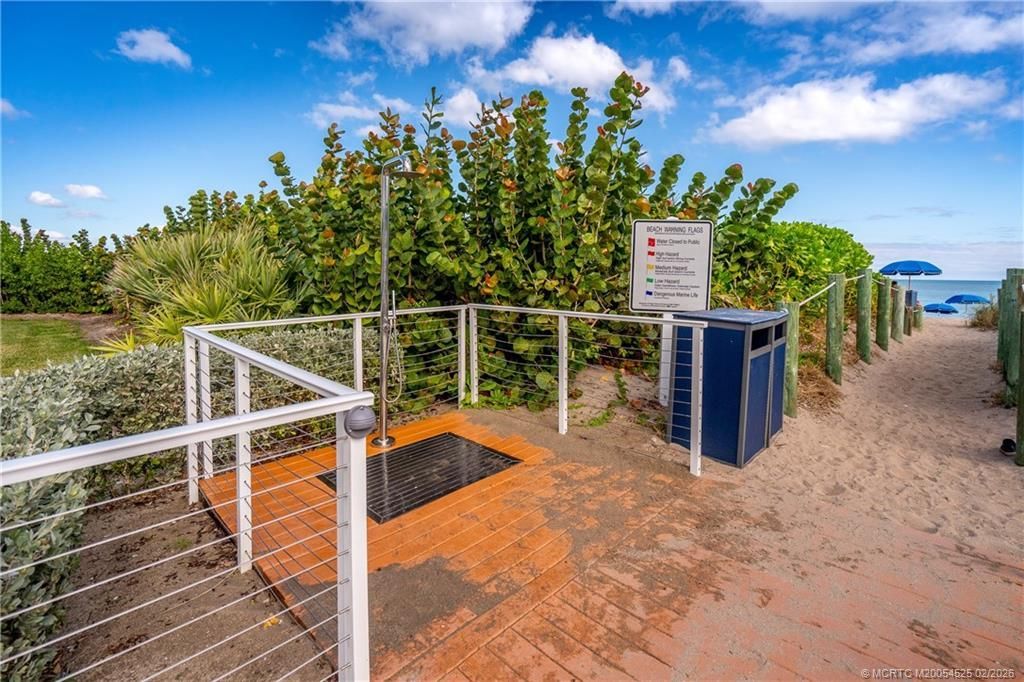 184 NE Edgewater Drive, Unit 1206, Stuart, FL 34996 Photo