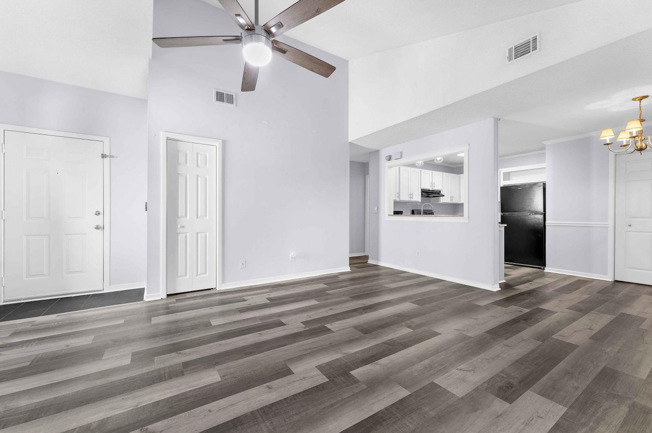 6231 Rolling Fork Road Photo 4