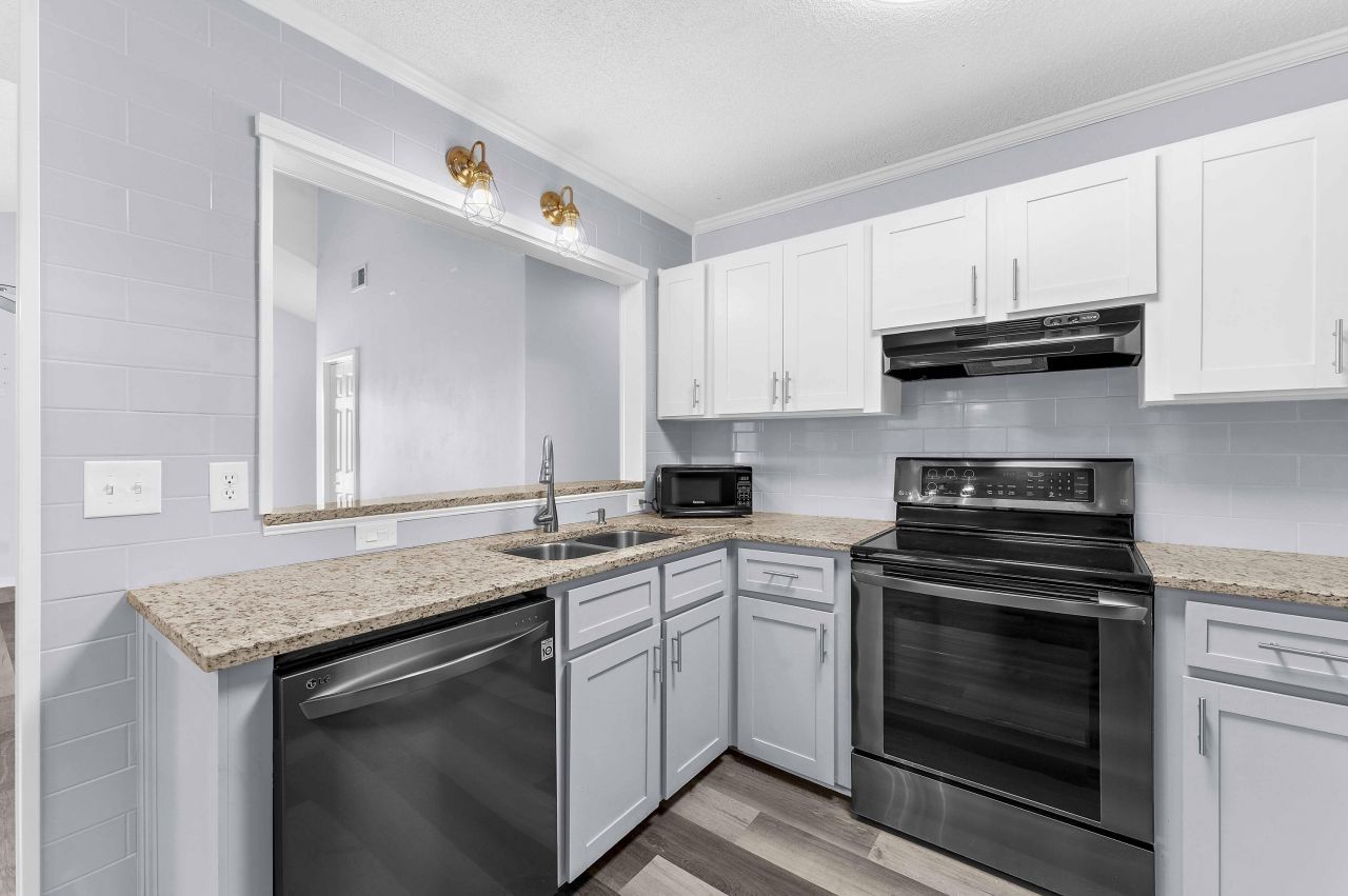 6231 Rolling Fork Road Photo 9