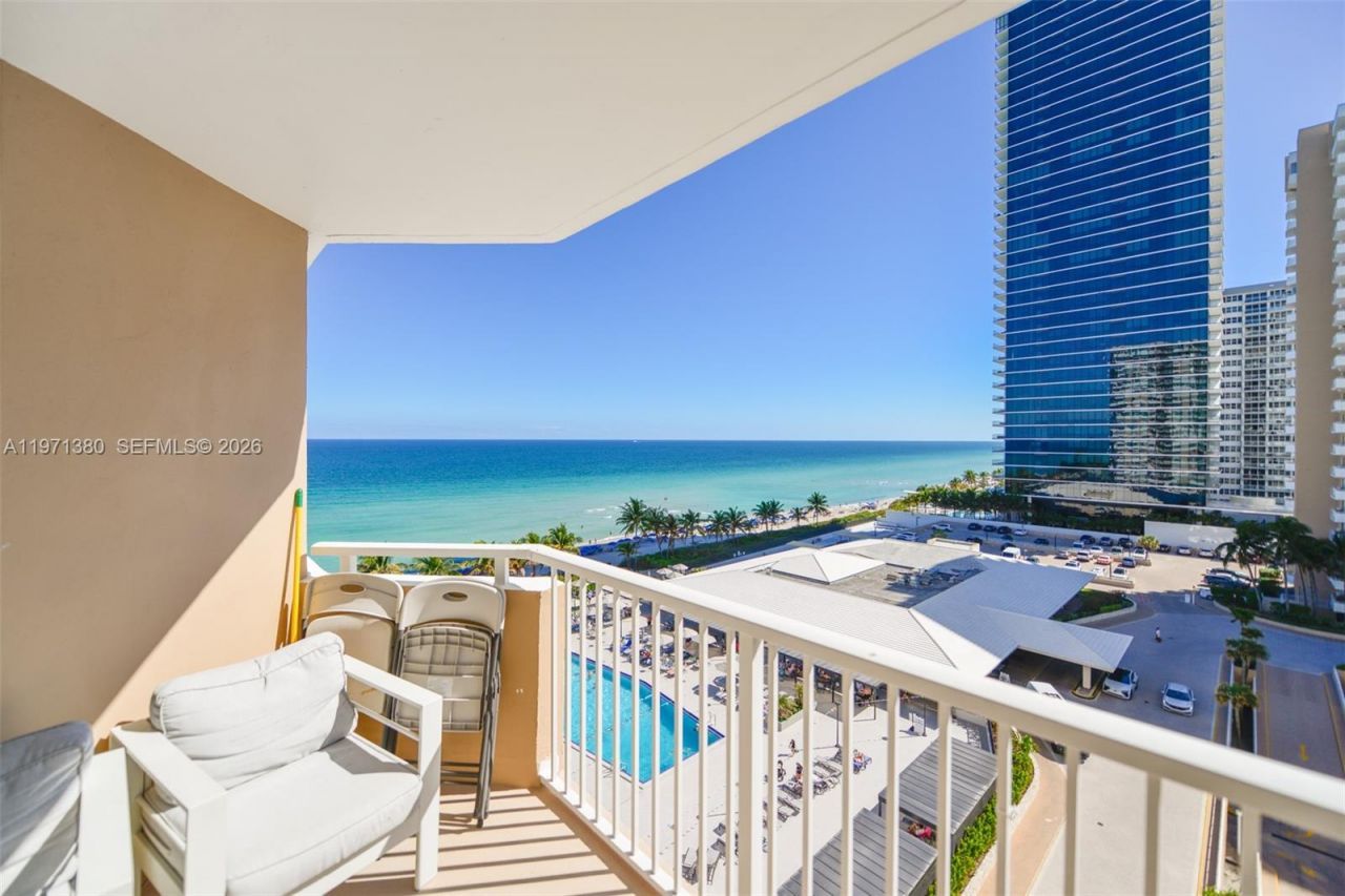 1950 S Ocean Dr , Unit 8J, Hallandale Beach, FL 33009 Photo