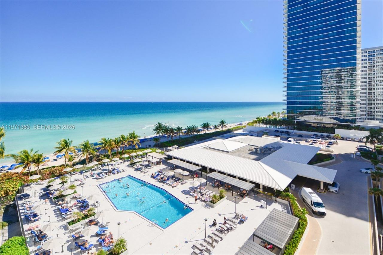 1950 S Ocean Dr , Unit 8J, Hallandale Beach, FL 33009 Photo