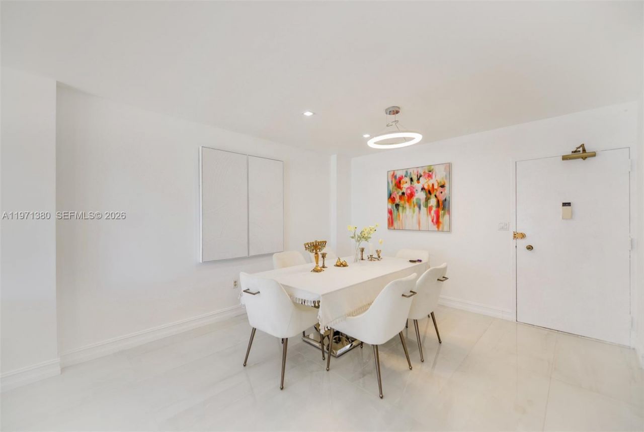 1950 S Ocean Dr , Unit 8J, Hallandale Beach, FL 33009 Photo