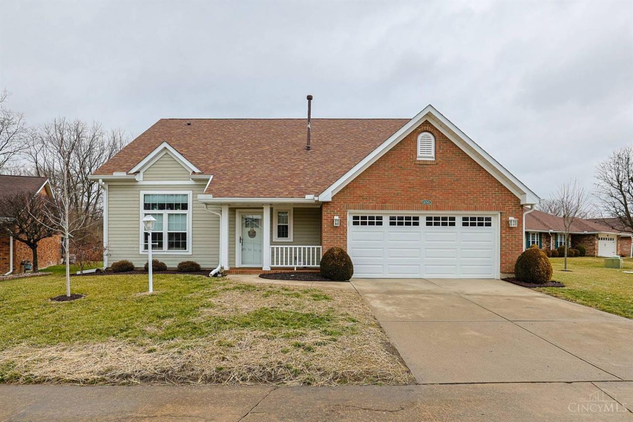 6745 Oakwood Lane, Huber Heights, OH 45424 Main Photo