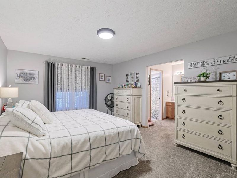 6745 Oakwood Lane, Huber Heights, OH 45424 Photo 19