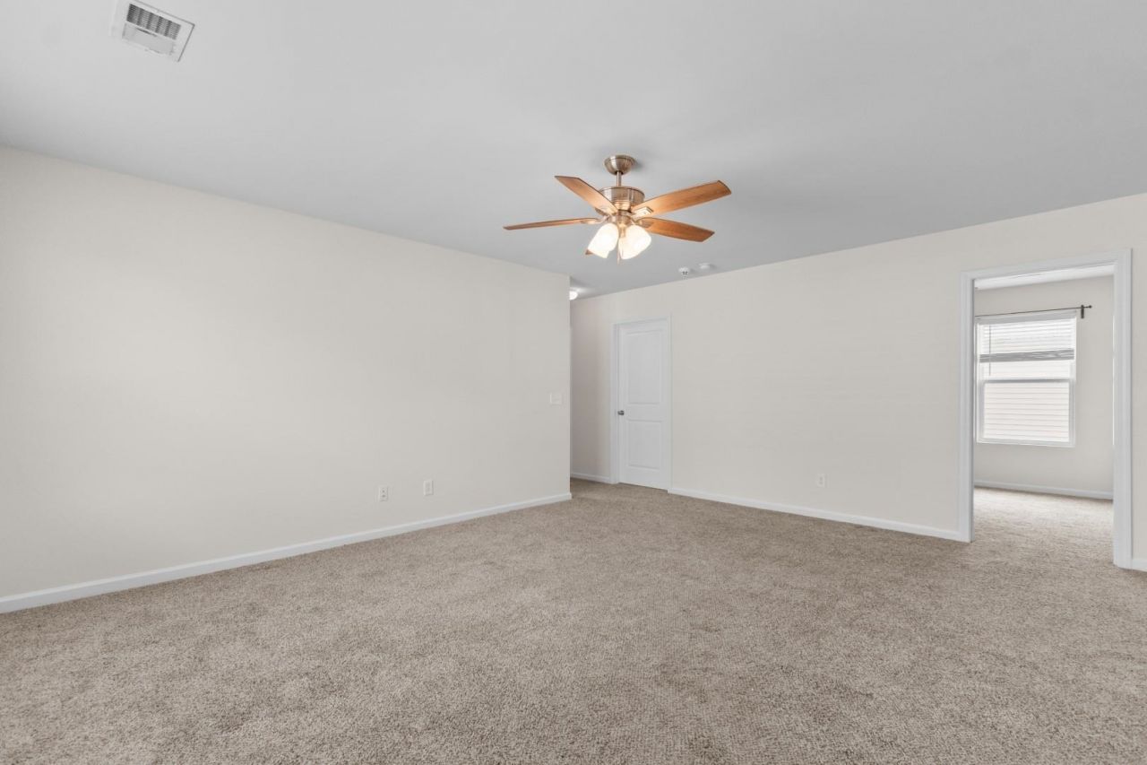 1049 Balmore Dr.  Photo 14