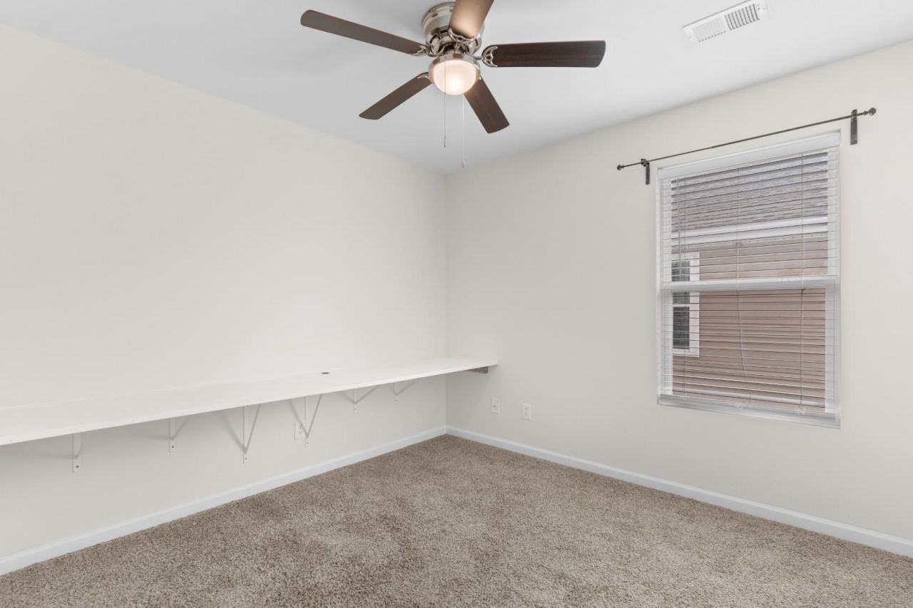 1049 Balmore Dr.  Photo 23