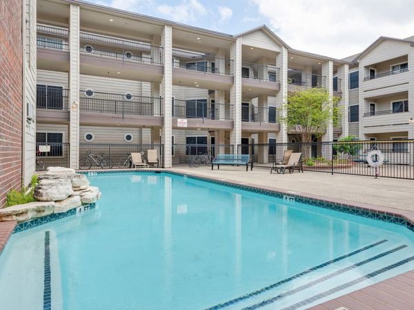 501 W 26th ST, Unit 324, Austin, TX 78705