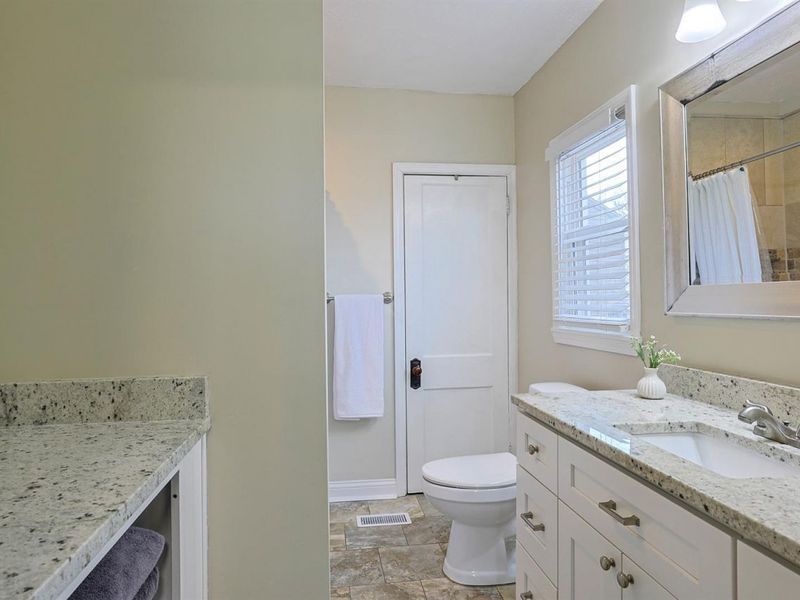 725 Ferncliff Avenue, Crescent Springs, KY 41017 Photo 16