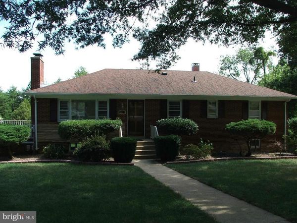 6813 HACKBERRY STREET, SPRINGFIELD, VA 22150