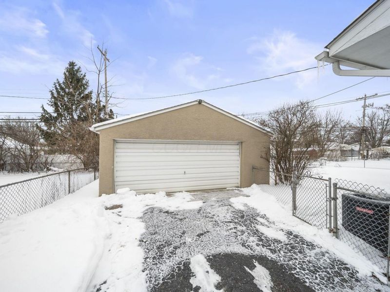 6233 Karl Road, Columbus, OH 43229 Photo 43