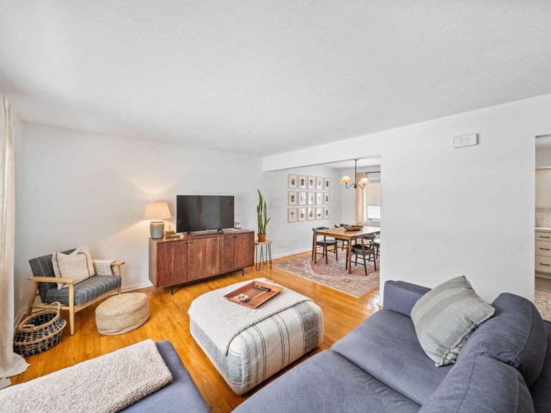 6233 Karl Road, Columbus, OH 43229 Photo 6