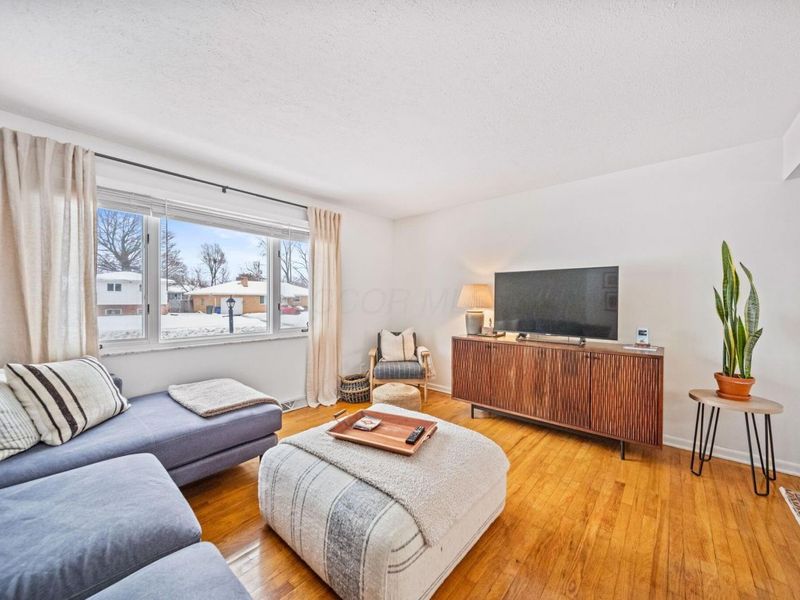 6233 Karl Road, Columbus, OH 43229 Photo 7