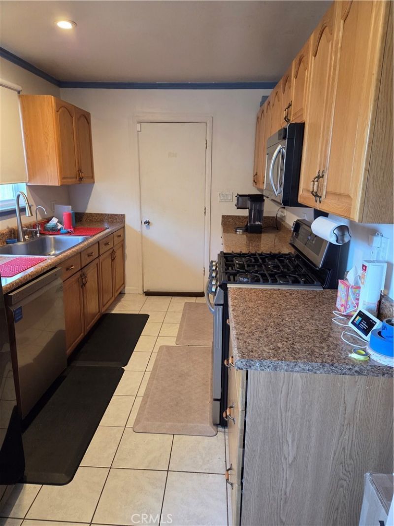 1340 E Mcelhany, Santa Maria, CA 93454 Main Photo