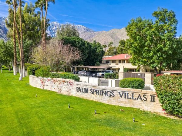 2821 W Los Felices Circle W, Unit K215, Palm Springs, CA 92262