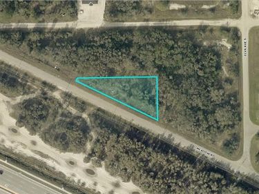 1831 Meadow RD , LEHIGH ACRES, FL 33976